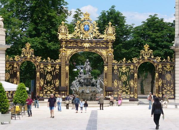 Residence Cathedrale Nancy Ngoại thất bức ảnh